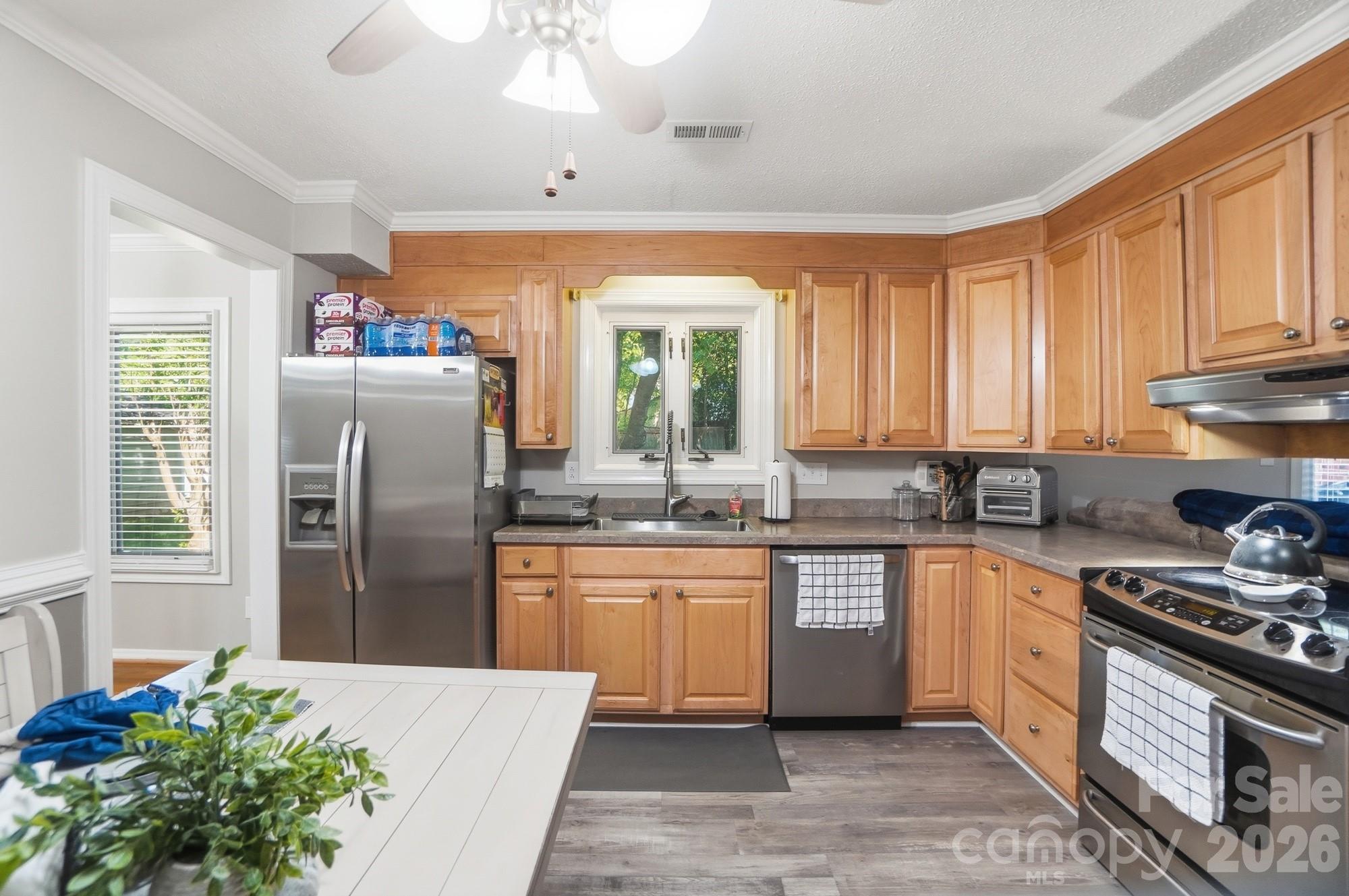 8616 Longbriar Drive Charlotte NC 28212