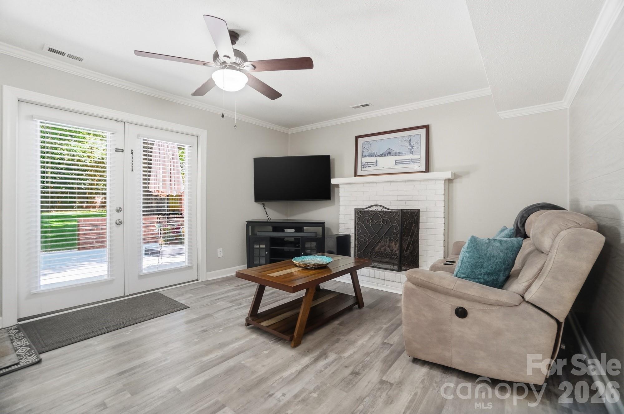 8616 Longbriar Drive Charlotte NC 28212