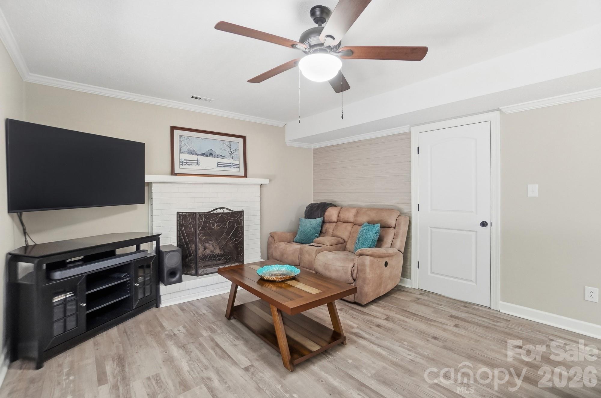8616 Longbriar Drive Charlotte NC 28212