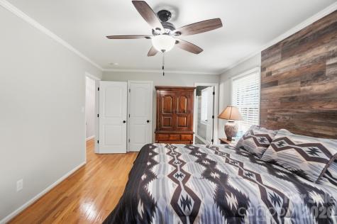 8616 Longbriar Drive Charlotte NC 28212
