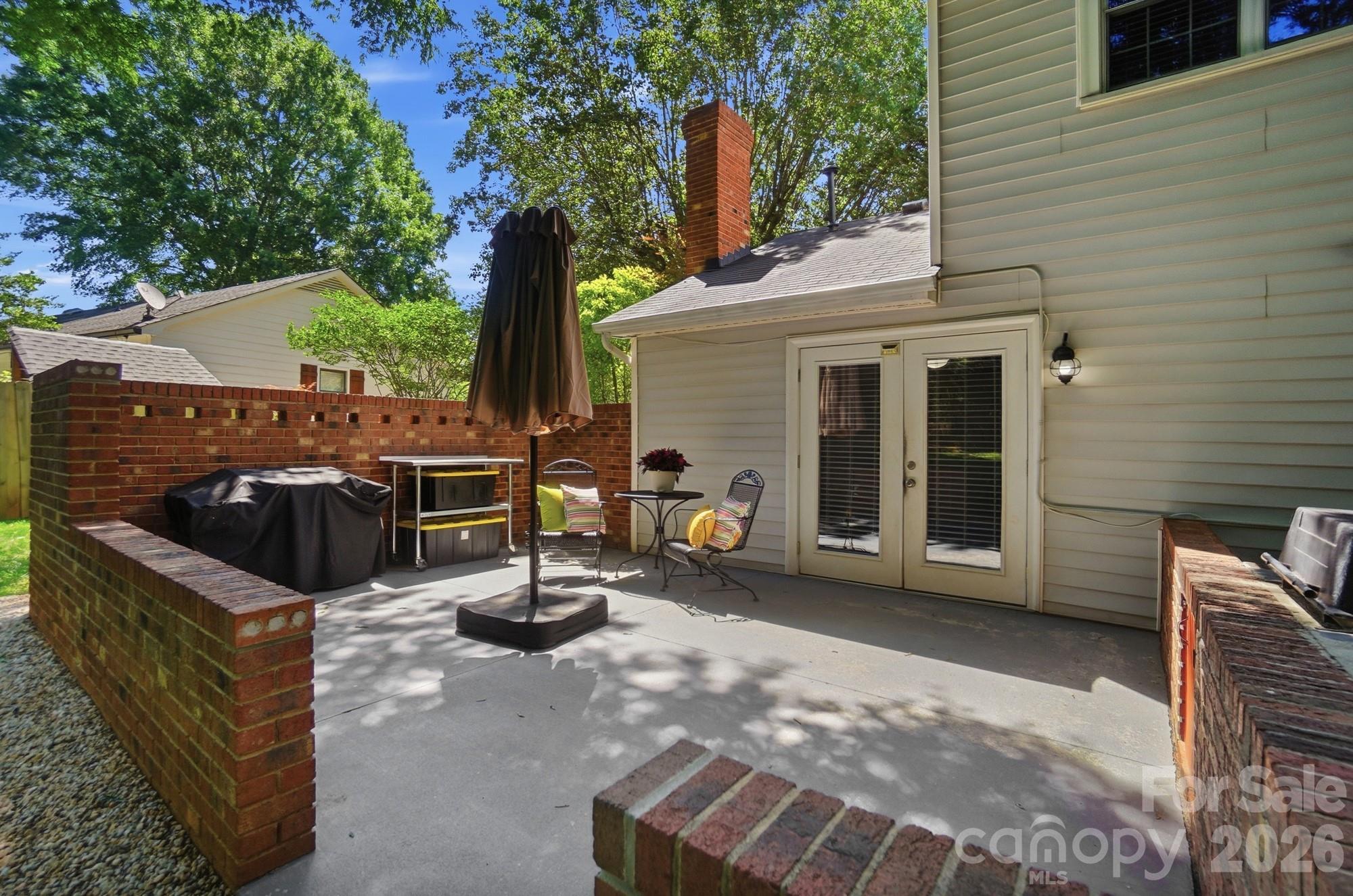 8616 Longbriar Drive Charlotte NC 28212