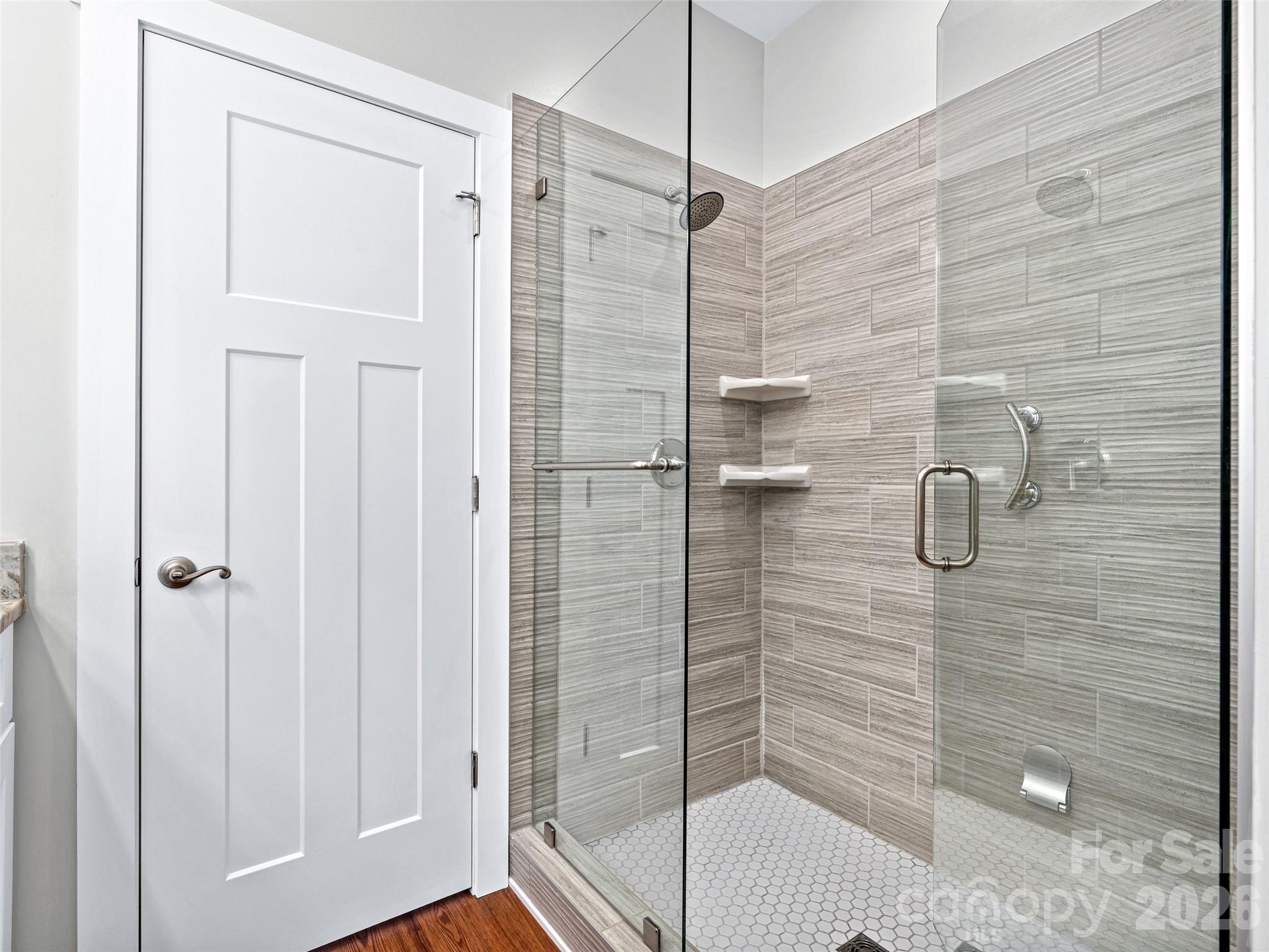 237 Leyland Circle Hendersonville NC 28792