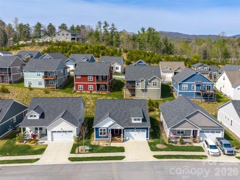 237 Leyland Circle Hendersonville NC 28792