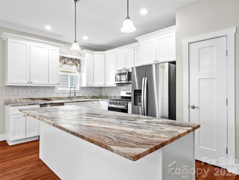 237 Leyland Circle Hendersonville NC 28792
