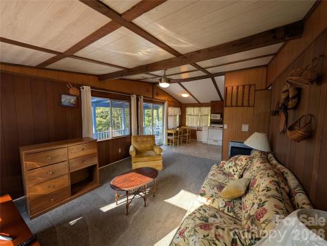 260 Oak Ridge Road Hendersonville NC 28792