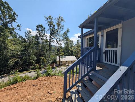 260 Oak Ridge Road Hendersonville NC 28792