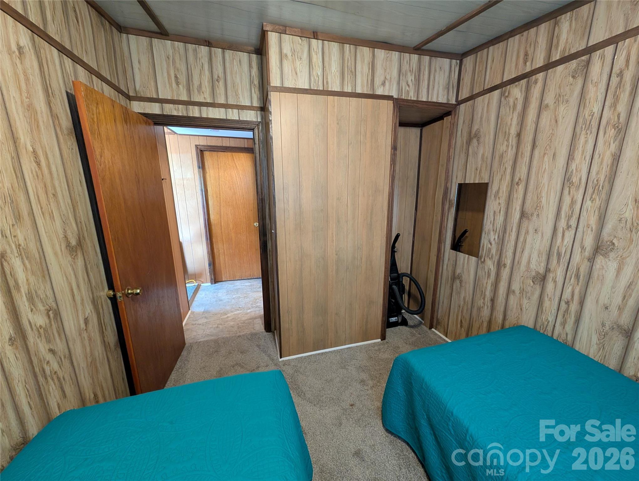 260 Oak Ridge Road Hendersonville NC 28792