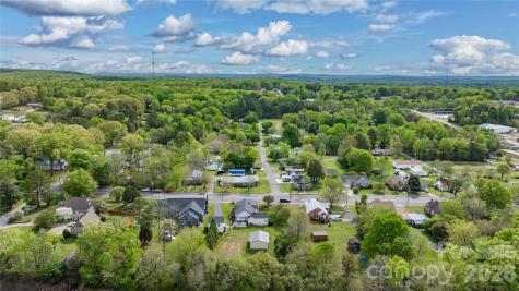 271 N Main Street Denton NC 27239