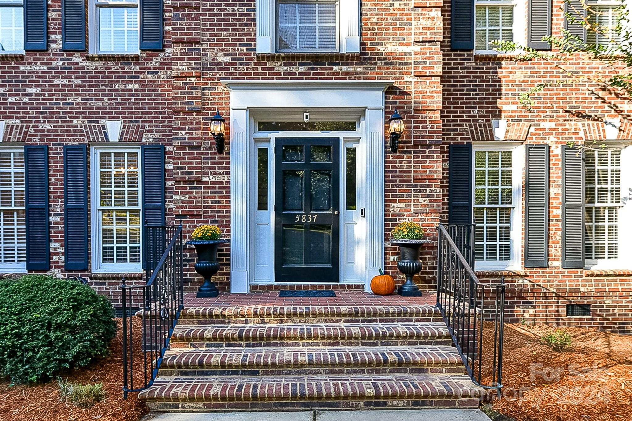 5837 Providence Glen Road Charlotte NC 28270