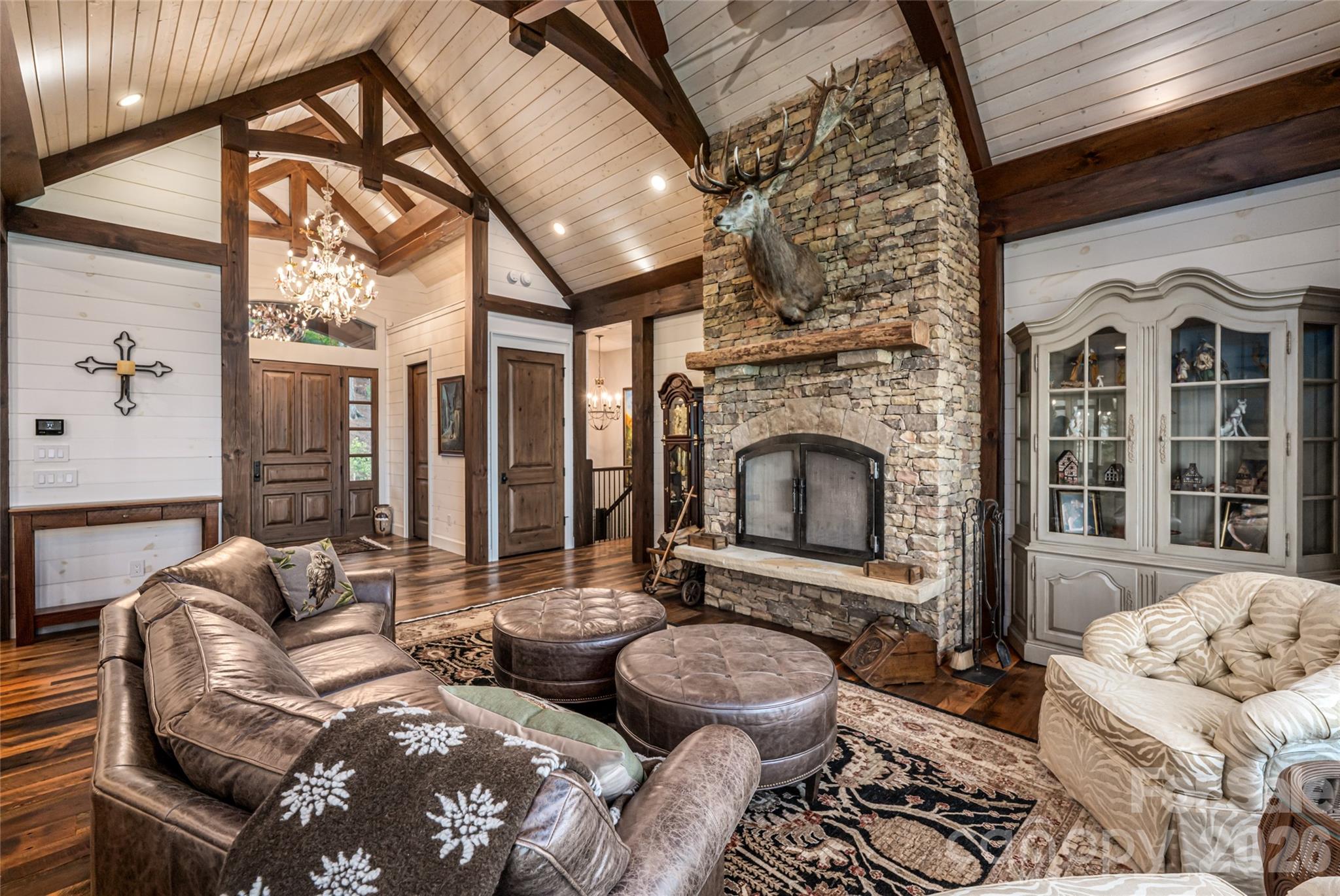 376 Wandering Trail Waynesville NC 28785