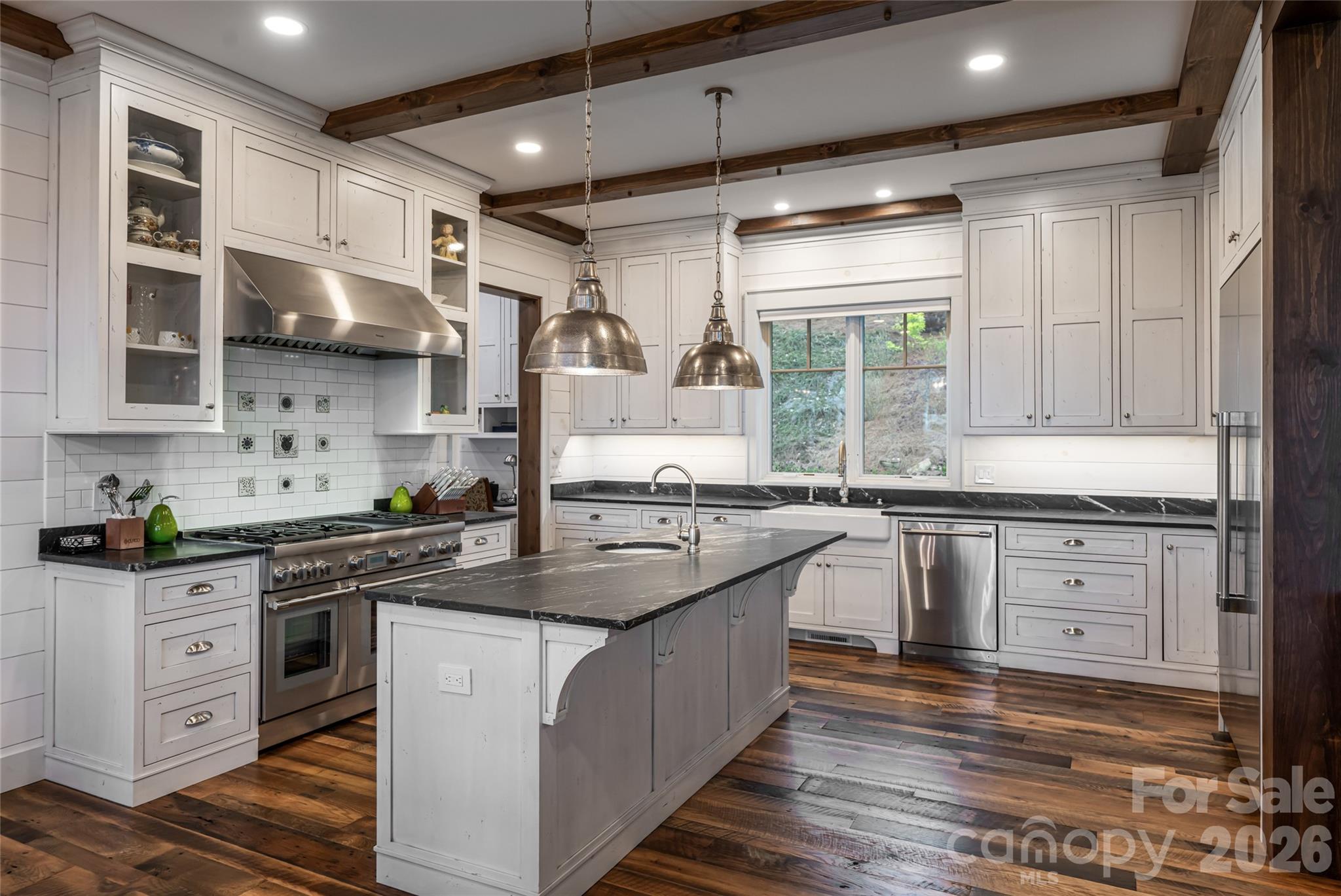 376 Wandering Trail Waynesville NC 28785