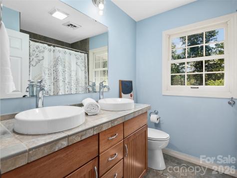 29 Tillman Road Lake Junaluska NC 28745