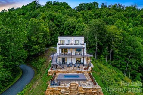 840 Fontana Trace Drive Almond NC 28702