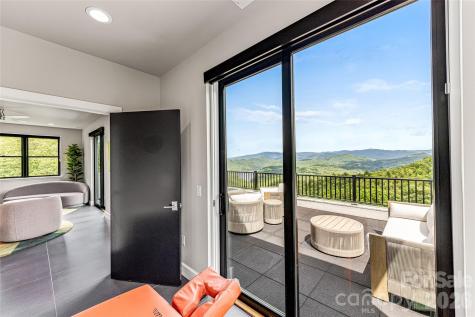 840 Fontana Trace Drive Almond NC 28702