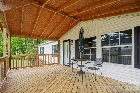 2009 Rocky Creek Lane Dallas NC 28034