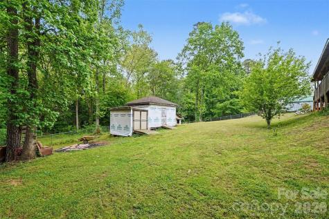 2009 Rocky Creek Lane Dallas NC 28034