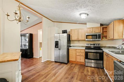 2009 Rocky Creek Lane Dallas NC 28034