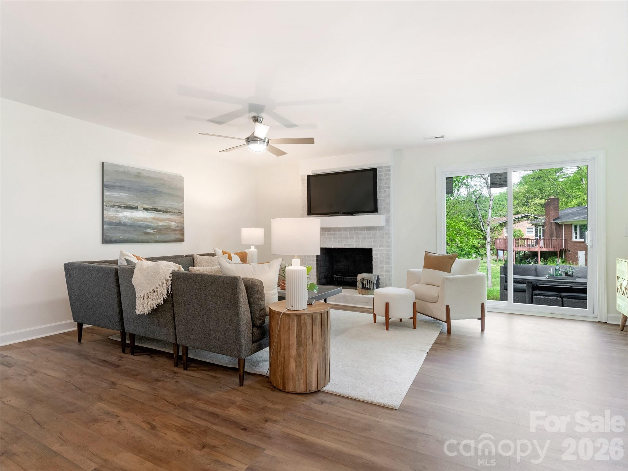7606 Walnut Wood Drive Charlotte NC 28227