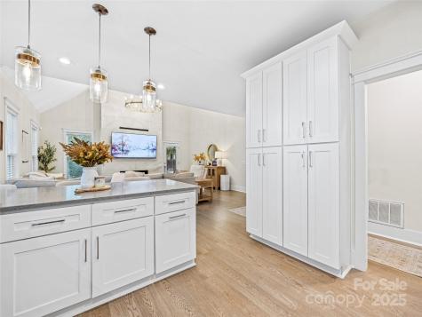 1513 Kentmere Lane Asheville NC 28803