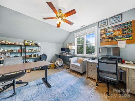 1513 Kentmere Lane Asheville NC 28803