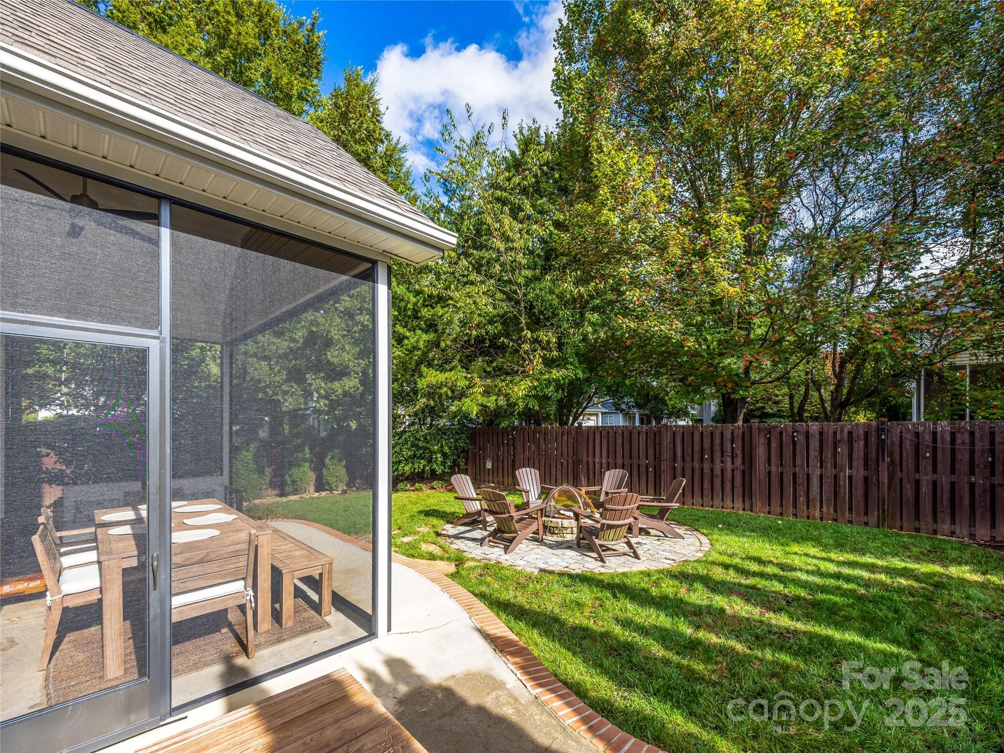 1513 Kentmere Lane Asheville NC 28803