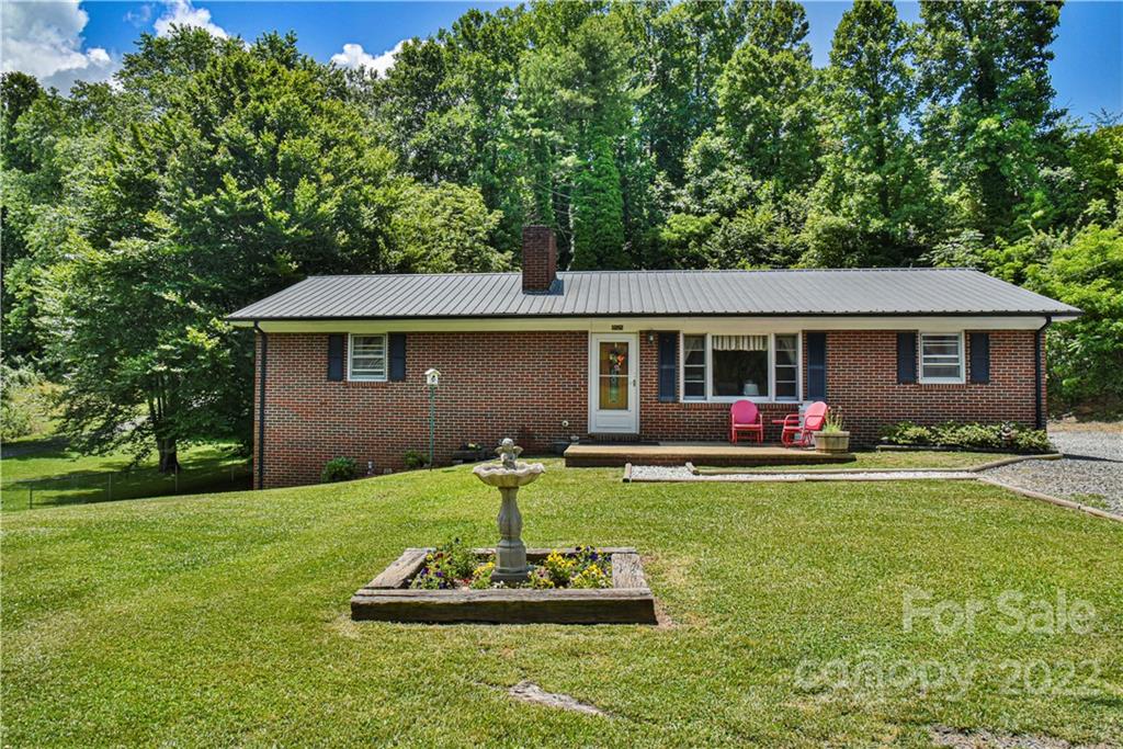 8525 Us 25/70 Highway Marshall NC 28753