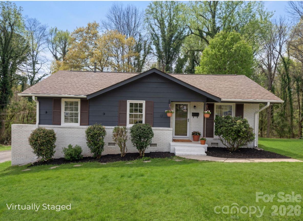 1423 Chelveston Drive Charlotte NC 28208