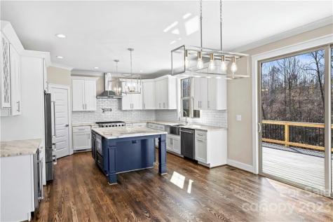 6672 Maple Spring Court Denver NC 28037