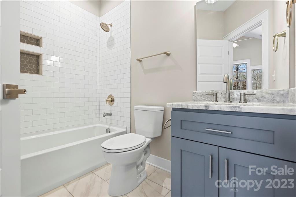 6672 Maple Spring Court Denver NC 28037