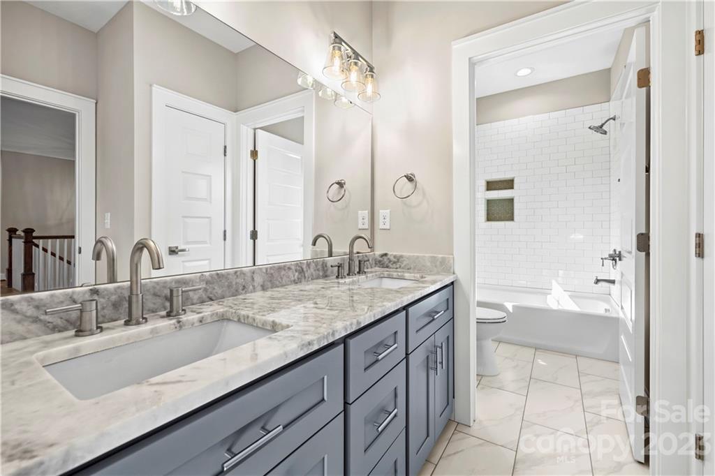 6672 Maple Spring Court Denver NC 28037