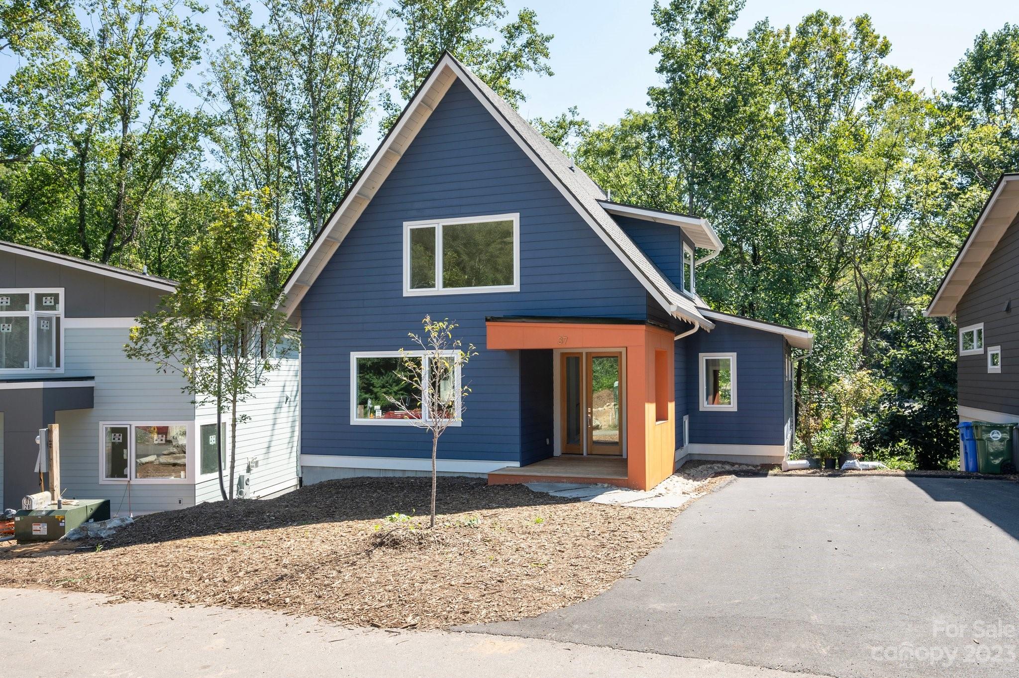 37 Orrinel Way Asheville NC 28806