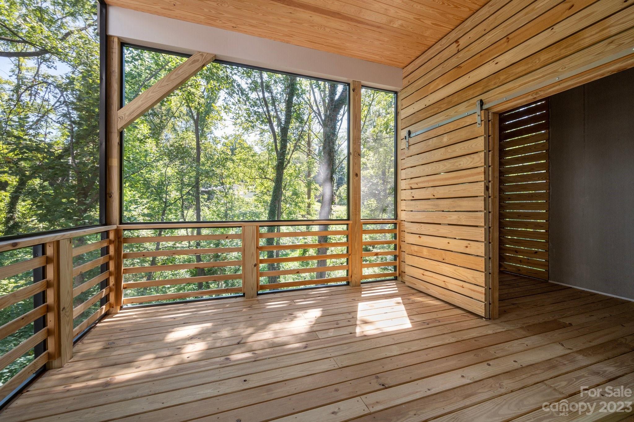 37 Orrinel Way Asheville NC 28806