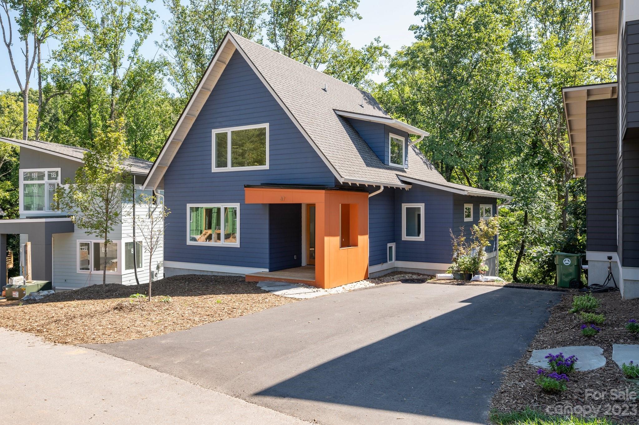 37 Orrinel Way Asheville NC 28806