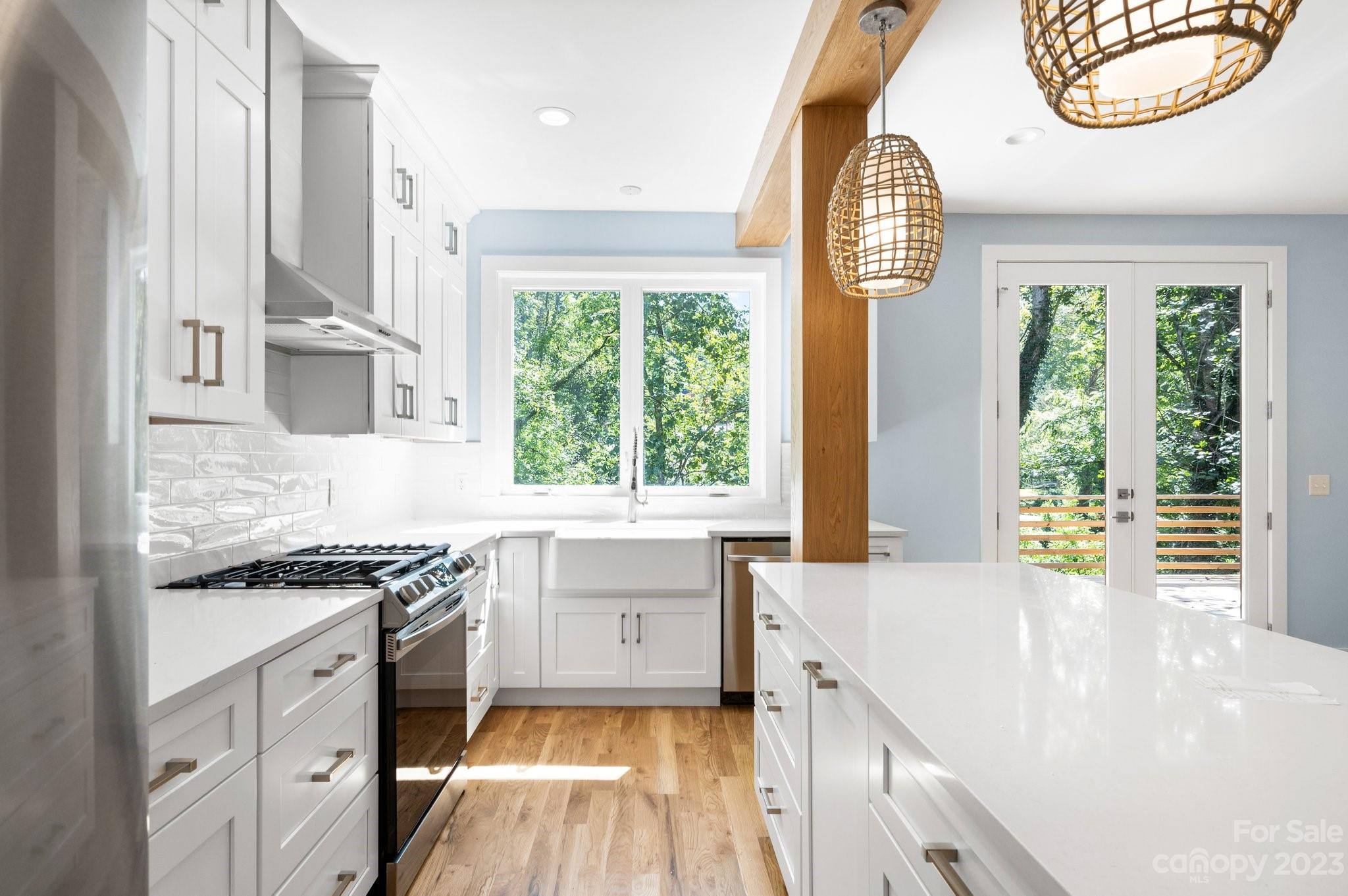 37 Orrinel Way Asheville NC 28806