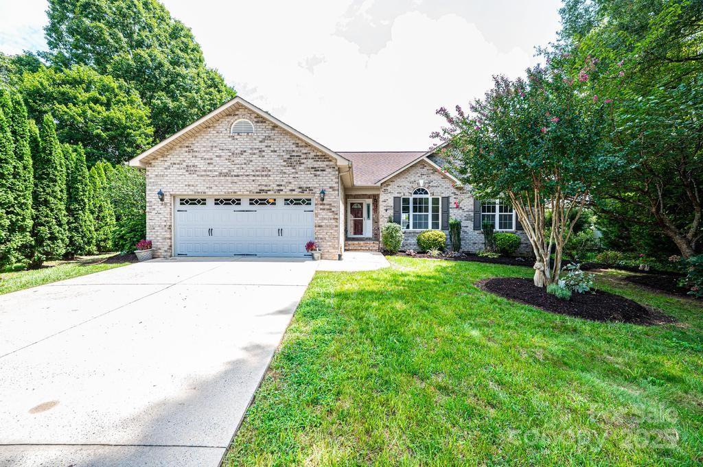 1537 34th Avenue Lane NE Hickory NC 28601