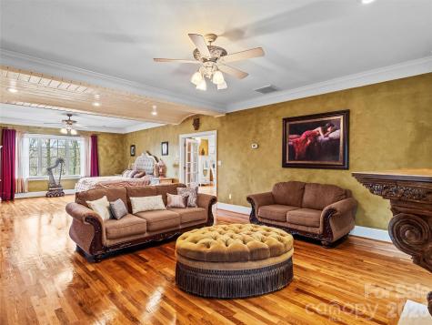 2983 Rockwood Drive Lenoir NC 28645