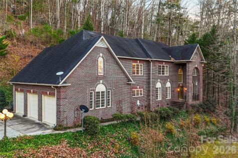 2983 Rockwood Drive Lenoir NC 28645