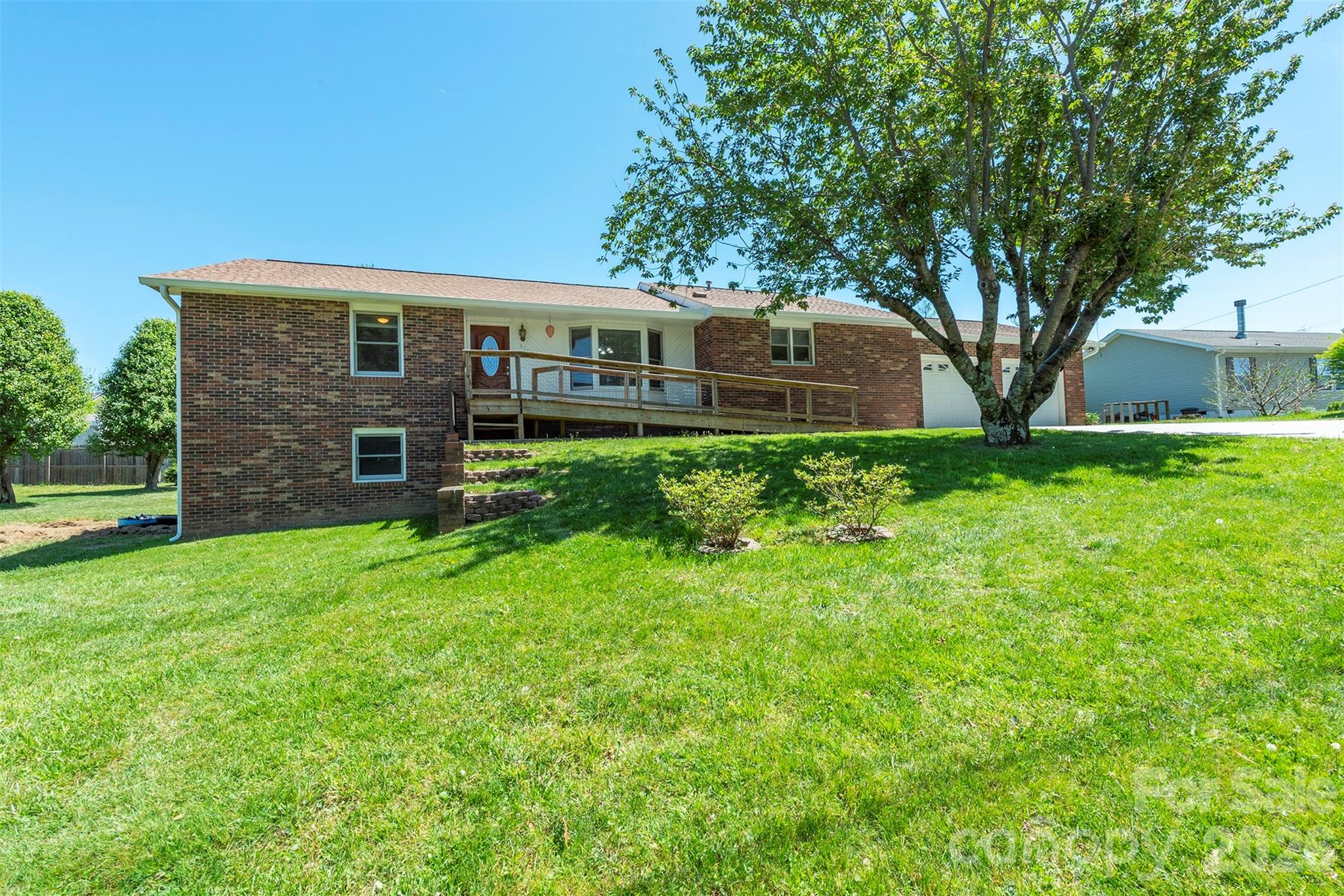 230 Blythewood Drive Hendersonville NC 28792