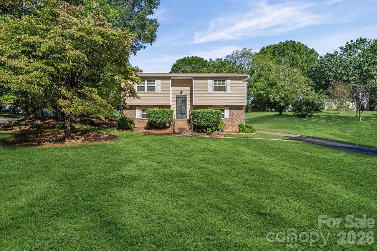 8619 Eaglewind Drive Charlotte NC 28212