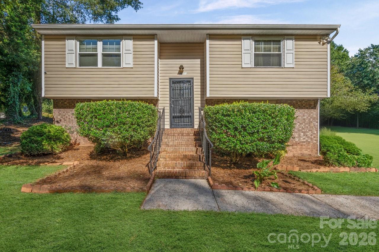 8619 Eaglewind Drive Charlotte NC 28212