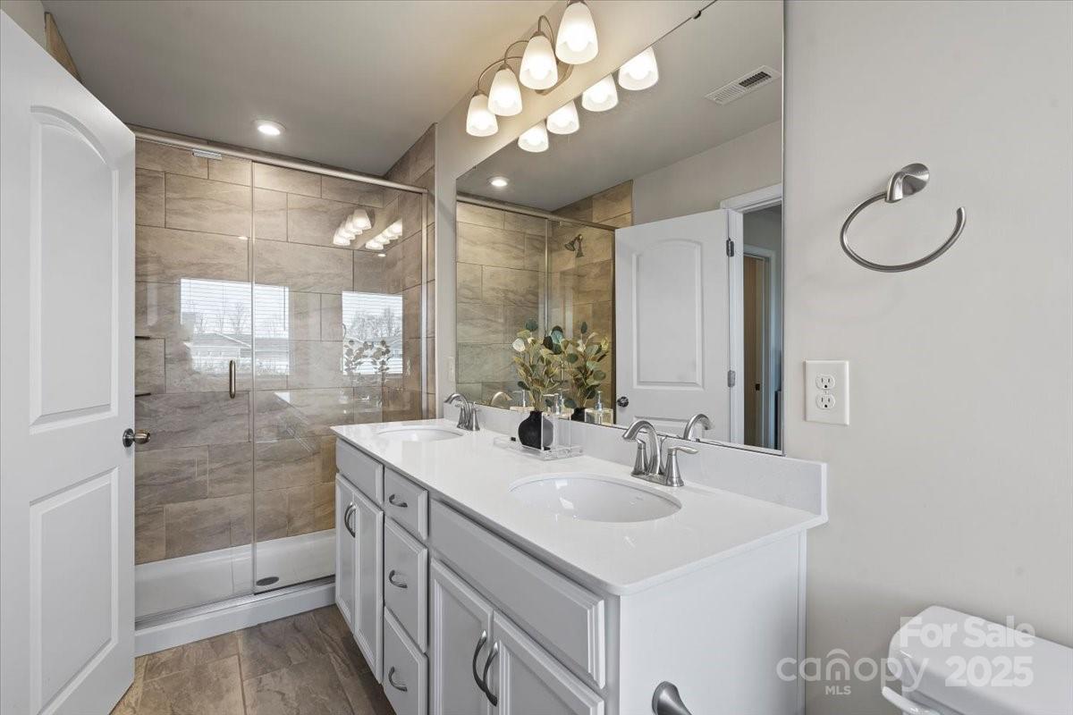 9042 Northfield Crossing Drive Charlotte NC 28269
