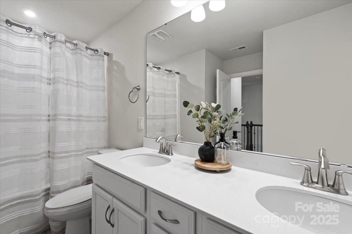 9042 Northfield Crossing Drive Charlotte NC 28269