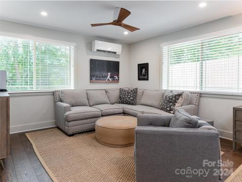 20 Westridge Drive Asheville NC 28803