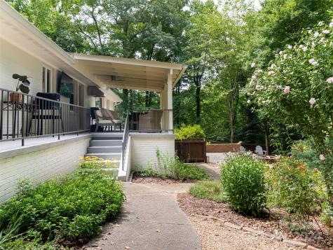20 Westridge Drive Asheville NC 28803