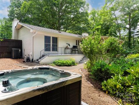 20 Westridge Drive Asheville NC 28803