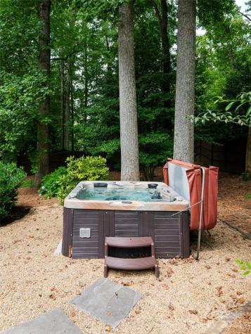 20 Westridge Drive Asheville NC 28803