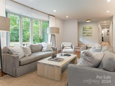 20 Westridge Drive Asheville NC 28803