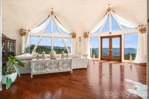 44 Azura Gardens Weaverville NC 28787