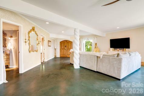 44 Azura Gardens Weaverville NC 28787