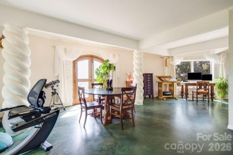 44 Azura Gardens Weaverville NC 28787